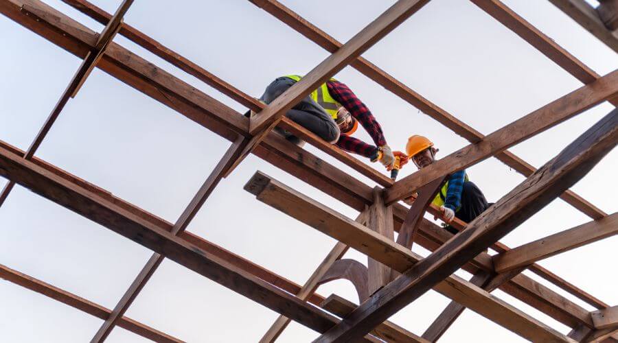 Professional gutter cleaning services in Apple Creek, OH